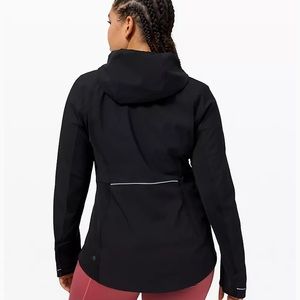 Lululemon cross chill jacket